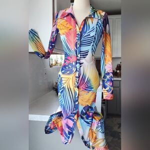 Queen Mania Women's Miami‎ Nights Floral Print Shear Cover Up Long Sleeve Size M